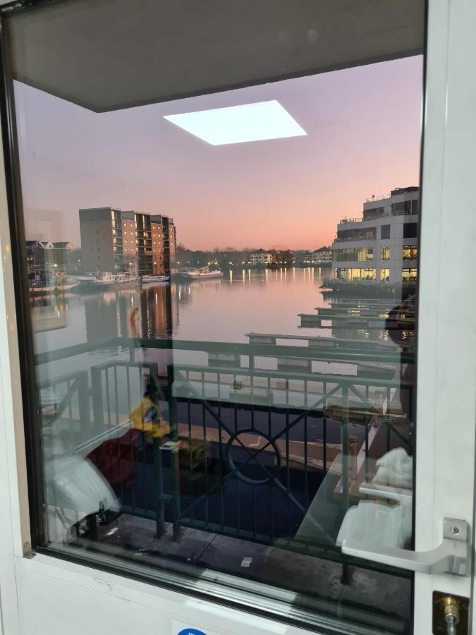 Wns Apartments Canary Wharf Londra Esterno foto